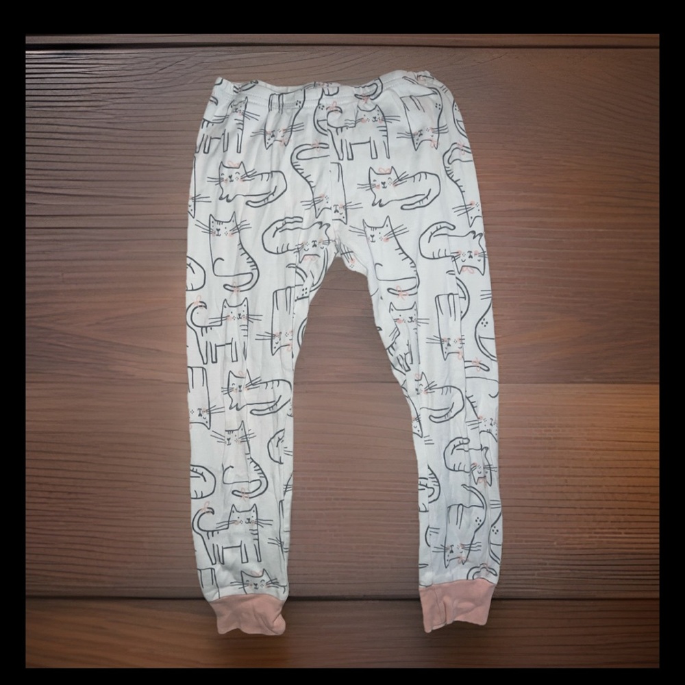Carter's White Long-Sleeve Cat Print 2PC. PJ set with Pink Trim - Picture 3 of 7